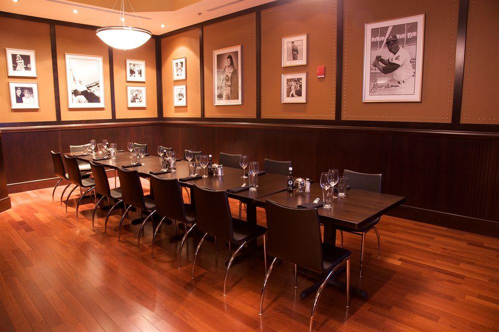 Hotel Wyndham Buckhead & Conference Center 3*