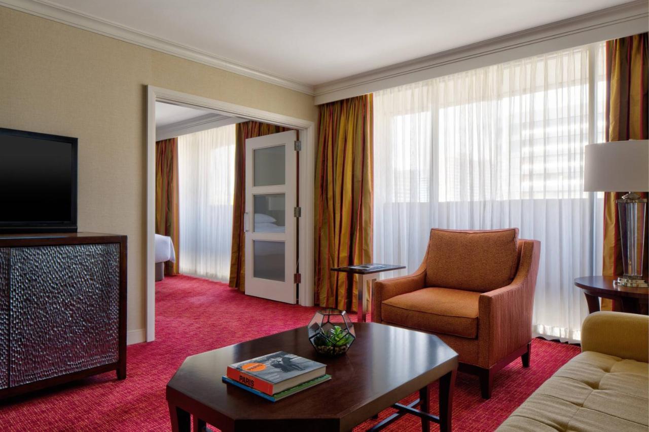 Hotel Wyndham Buckhead & Conference Center 3*