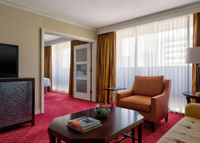 Wyndham Atlanta Buckhead Hotel & Conference Center