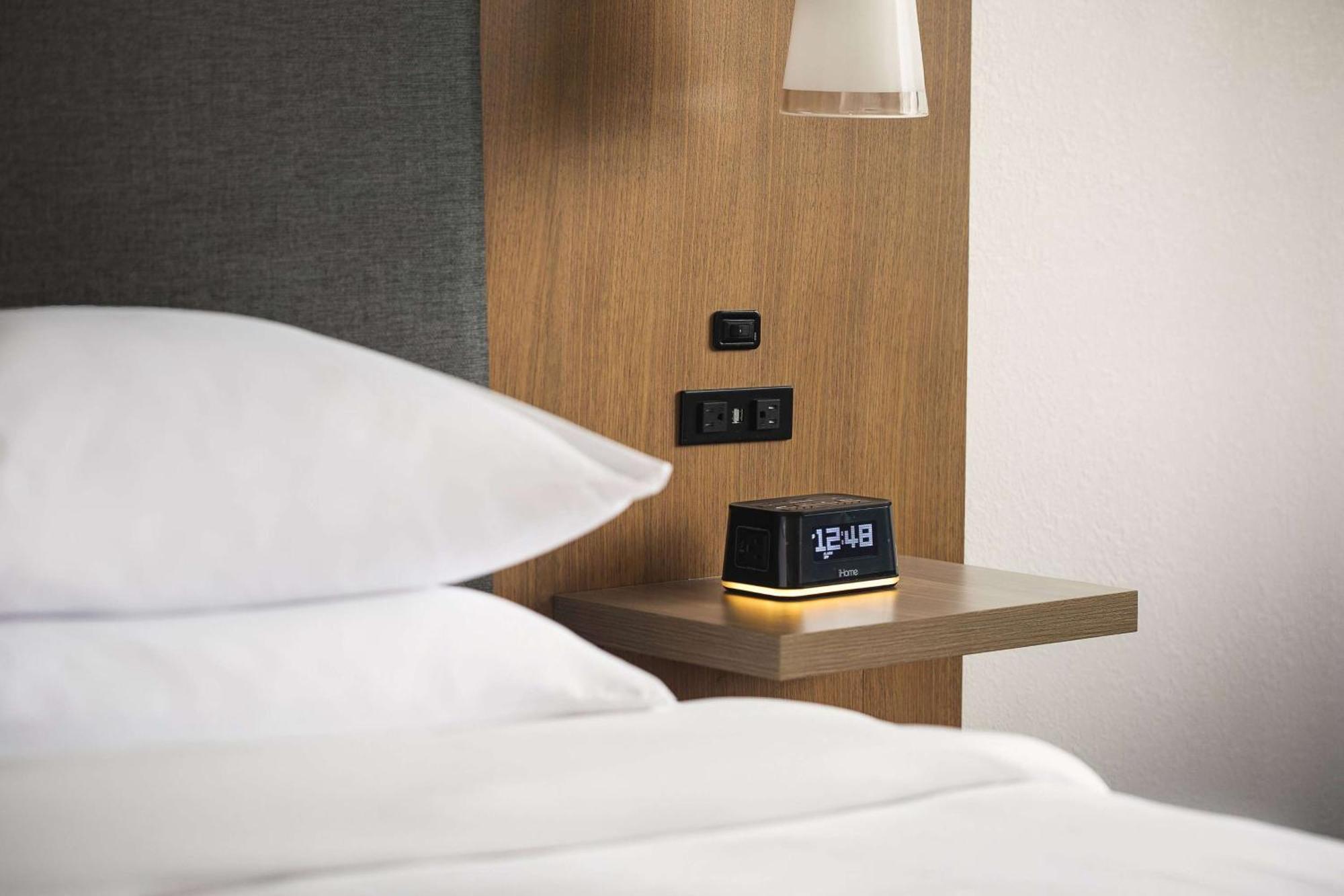 Wyndham Buckhead & Conference Center 3*